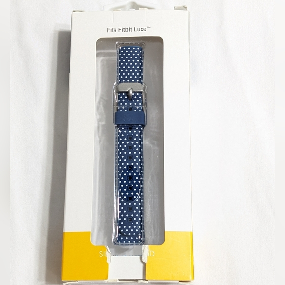 Dabney Lee Blue & White Dottie Silicone Watch Band for Fitbit Luxe, NEW - Picture 2 of 5